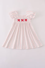 Load image into Gallery viewer, Pink bow embroidery smocked dress

