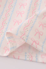 Load image into Gallery viewer, Pink bow embroidery smocked dress
