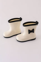 Load image into Gallery viewer, White &amp; black bow rain boots
