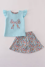 Load image into Gallery viewer, Blue floral bow applique active skorts set
