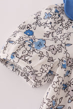 Load image into Gallery viewer, Blue vintage floral print bubble
