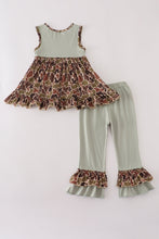 Load image into Gallery viewer, Green camouflage hunting embroidery ruffle pants set
