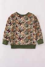 Load image into Gallery viewer, Camo leave dad&amp;me sweatshirt
