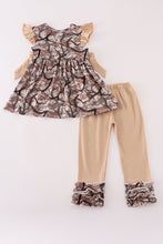 Load image into Gallery viewer, Hunting dog deer duck embroidery ruffle pants set
