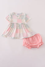 Load image into Gallery viewer, Pastel patchwork garden print bloomer set
