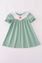 Load image into Gallery viewer, Green pumpkin bow embroidery dress
