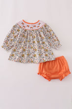 Load image into Gallery viewer, Floral embroidery smocked bloomer set
