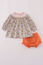 Load image into Gallery viewer, Floral embroidery smocked bloomer set
