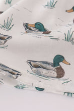 Load image into Gallery viewer, Green duck print rufle dress
