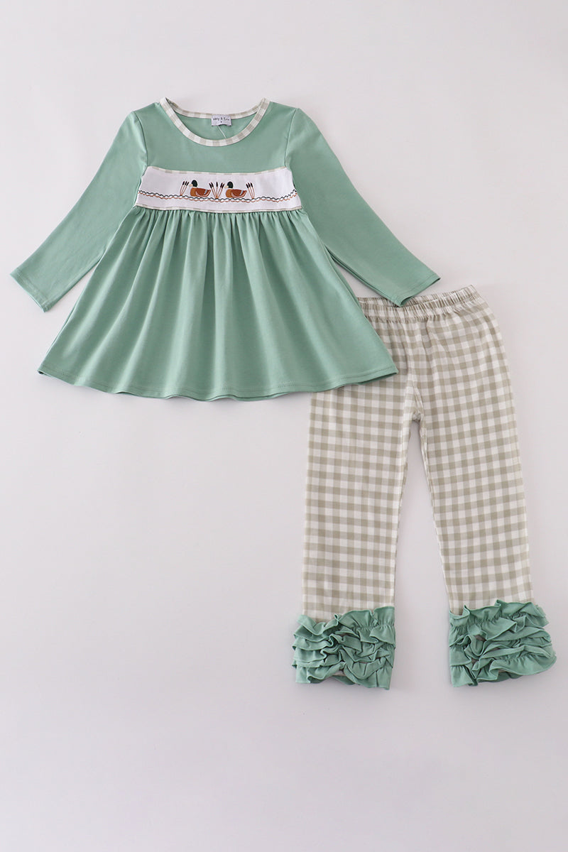 Green duck embroidery ruffle pants set
