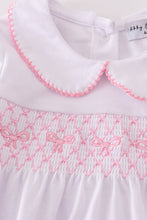Load image into Gallery viewer, Pink bow smocked bubble
