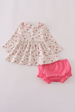 Load image into Gallery viewer, Pink rose hand smocked bloomer set
