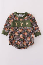 Load image into Gallery viewer, Forest hunting deer embroidery bubble
