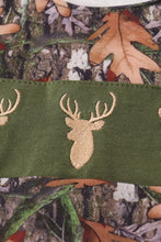 Load image into Gallery viewer, Forest hunting deer embroidery jonjon
