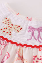 Load image into Gallery viewer, Red bow smocked bubble
