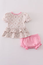 Load image into Gallery viewer, Pink floral print ruffle bloomer set
