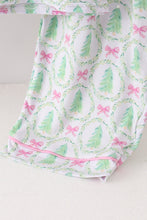 Load image into Gallery viewer, Green christmas tree mom pajama set
