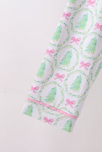 Load image into Gallery viewer, Green christmas tree mom pajama set
