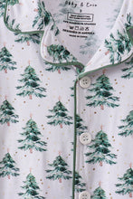 Load image into Gallery viewer, Green christmas tree bamboo mom&amp;me pajama set
