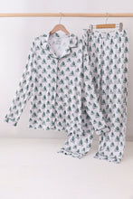 Load image into Gallery viewer, Green christmas tree bamboo mom&amp;me pajama set
