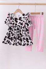 Load image into Gallery viewer, Black cow bow ruffle pants set
